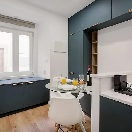 Petite Charm In Old Lisboa