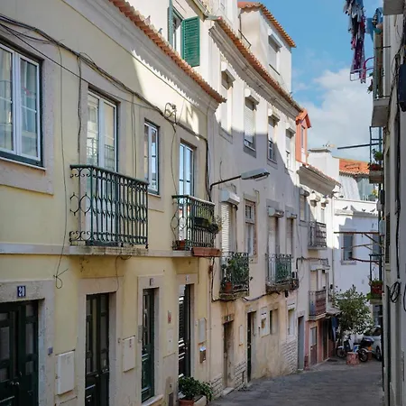 Petite Charm In Old דירה ליסבון